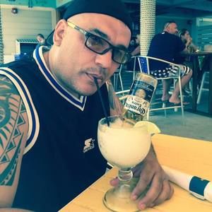 Meet your Posher, Hector